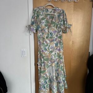 Floral V-Neck Midi Dress